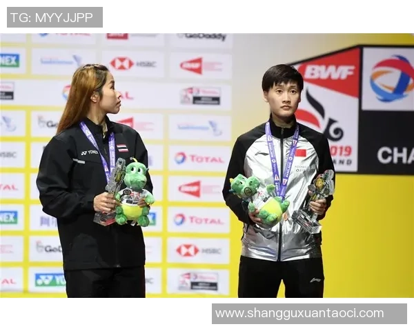 杭州羽毛球队在冠军赛中的默契配合与战术分析