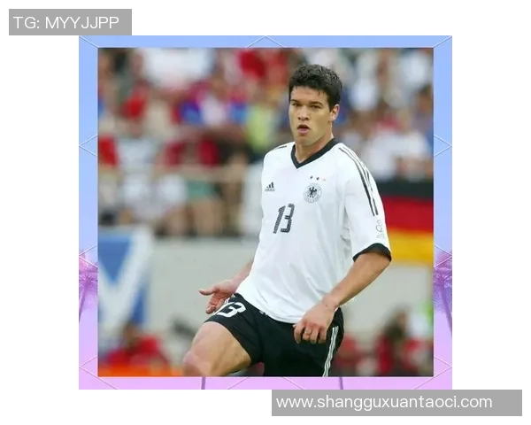 沙发足球明星盘点哪些球员在家中也能成为足球传奇